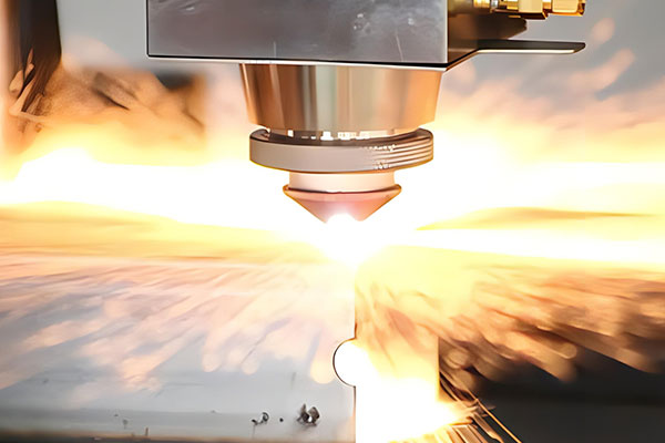 How to cut complex cutting shapes with laser cutting machine?